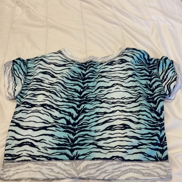 Juicy couture zebra print blue and pink crop top. - Picture 2 of 2